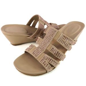 Naturalizer Women's Wedge Heel Sandals Tan / Bling, Size 9.5